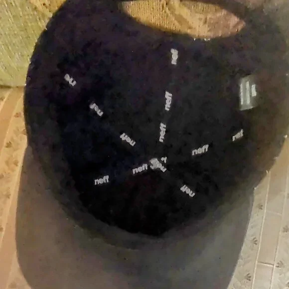 Neff Company Constellation Design Men's Flat Bill Snapback Hat - Picture 5 of 5